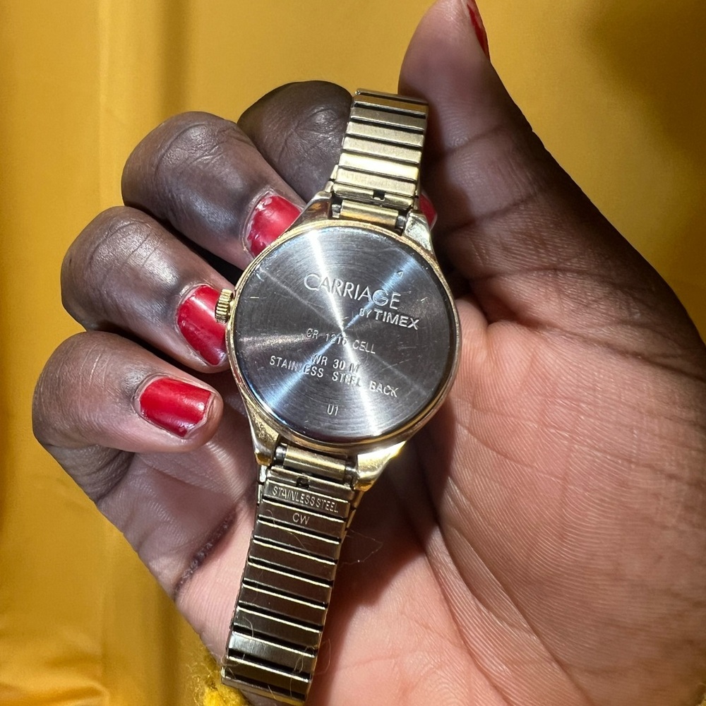 Gold Watch Accessory - Picture 5 of 7